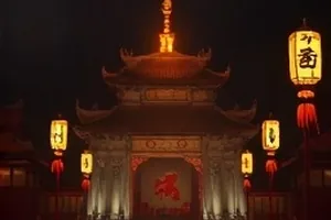 厨房整理术封面：整齐收纳的厨房台面